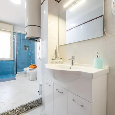 Mare Fuori By Interhome Apartment *